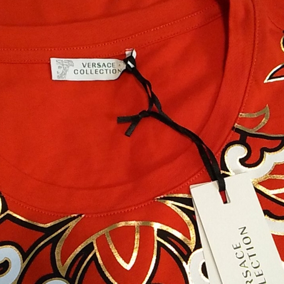 Versace Collection Foil-Print Graphic T-Shirt - Picture 6 of 6